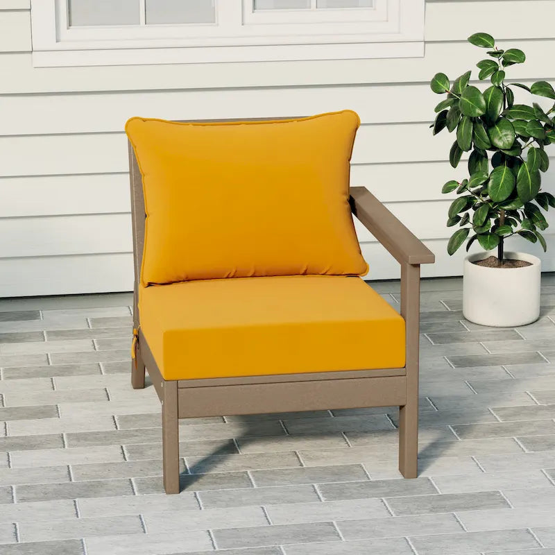 Fauteuil d'extérieur profond en PEHD toutes saisons effet bois vieilli avec accoudoir droit et coussins Polytrends Birchwood (1 pièce)