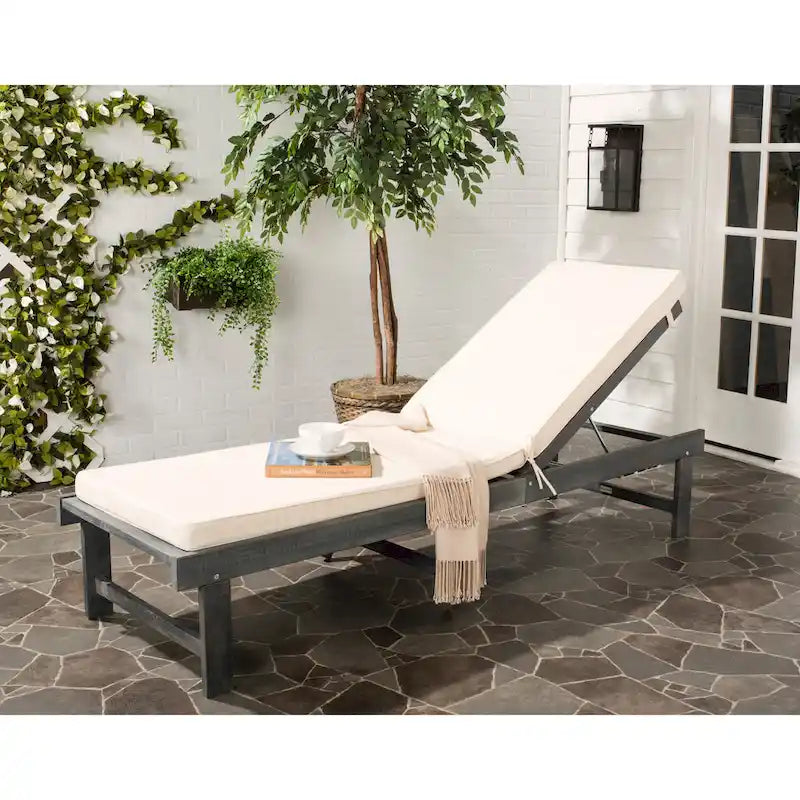SAFAVIEH Outdoor Living Inglewood Ash Grey/ Beige Chaise Lounge Chair - 24W x 75D x 15H