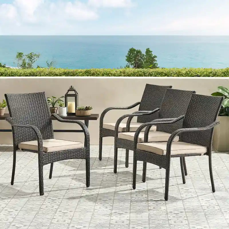 Chaises empilables 4 pces
