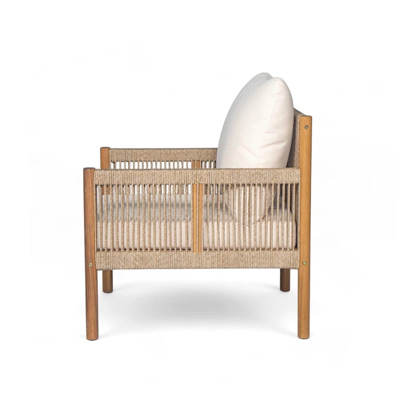 Chaise longue d'extérieur moderne en résine tressée
