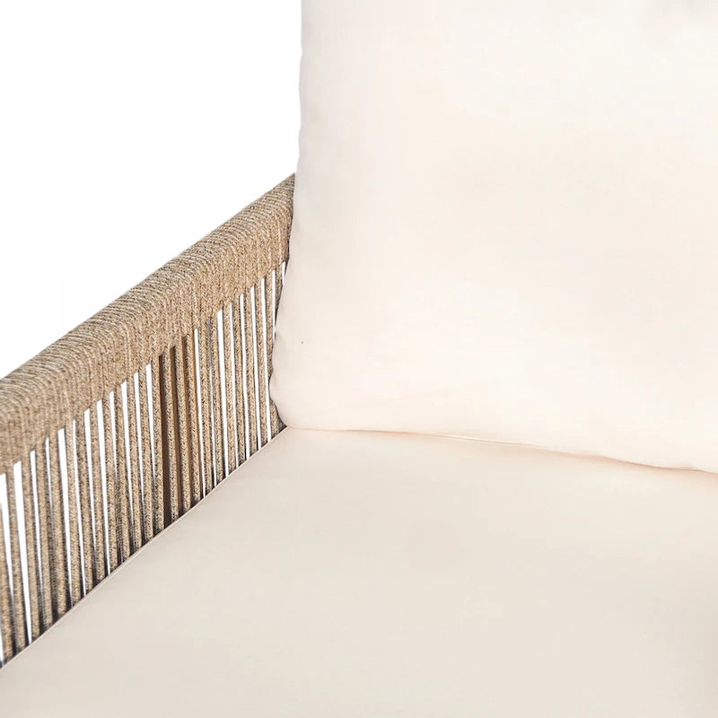 Chaise longue d'extérieur moderne en résine tressée