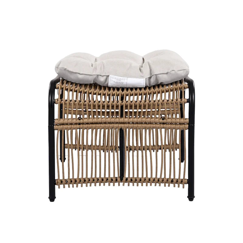 Roomfitters Ensemble de mobilier de patio en osier 3 pièces avec chaise longue, pouf et coussins pour jardin ou terrasse