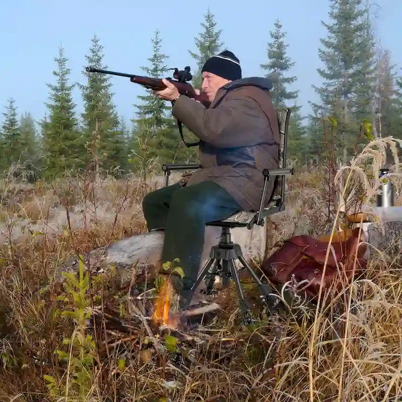Chaise de Chasse Pivotante Goplus avec 4 Pieds Réglables à 360° Pliable Silencieuse - Voir les Détails
