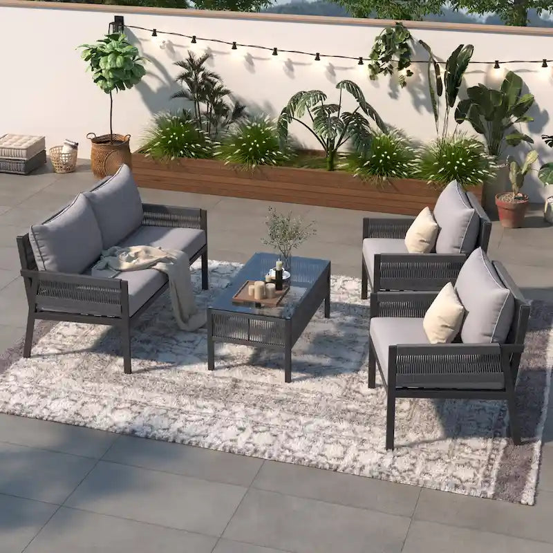 Ensemble de mobilier de patio 4 pièces, ensemble de conversation de jardin extérieur avec table en verre trempé, sièges profonds et coussins épais