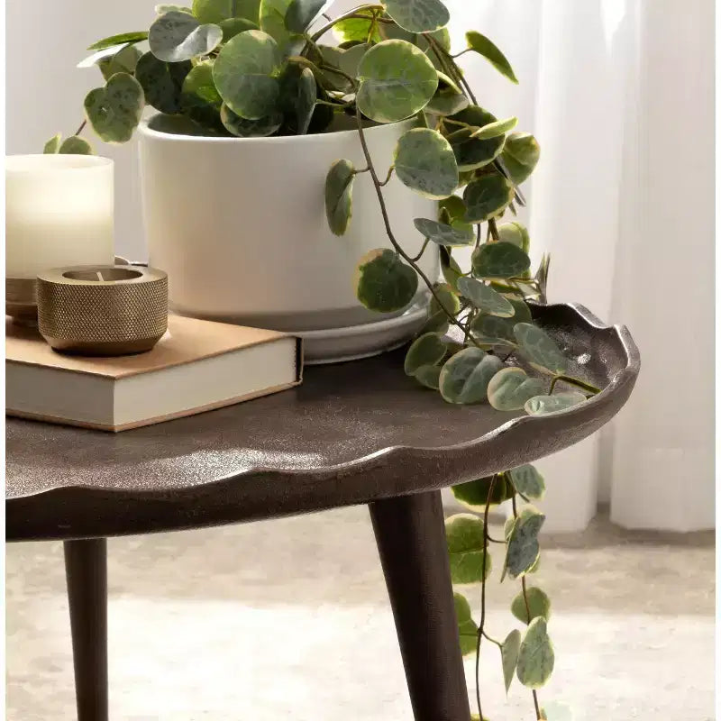 Table basse ronde, aluminium bronze