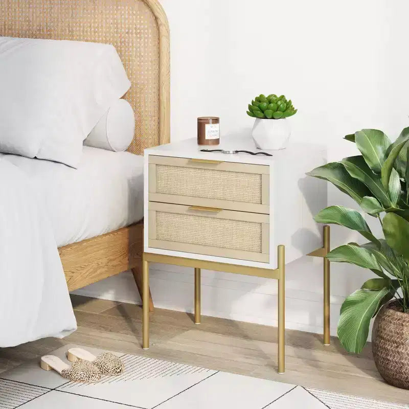 Table d'appoint en bois et rotin