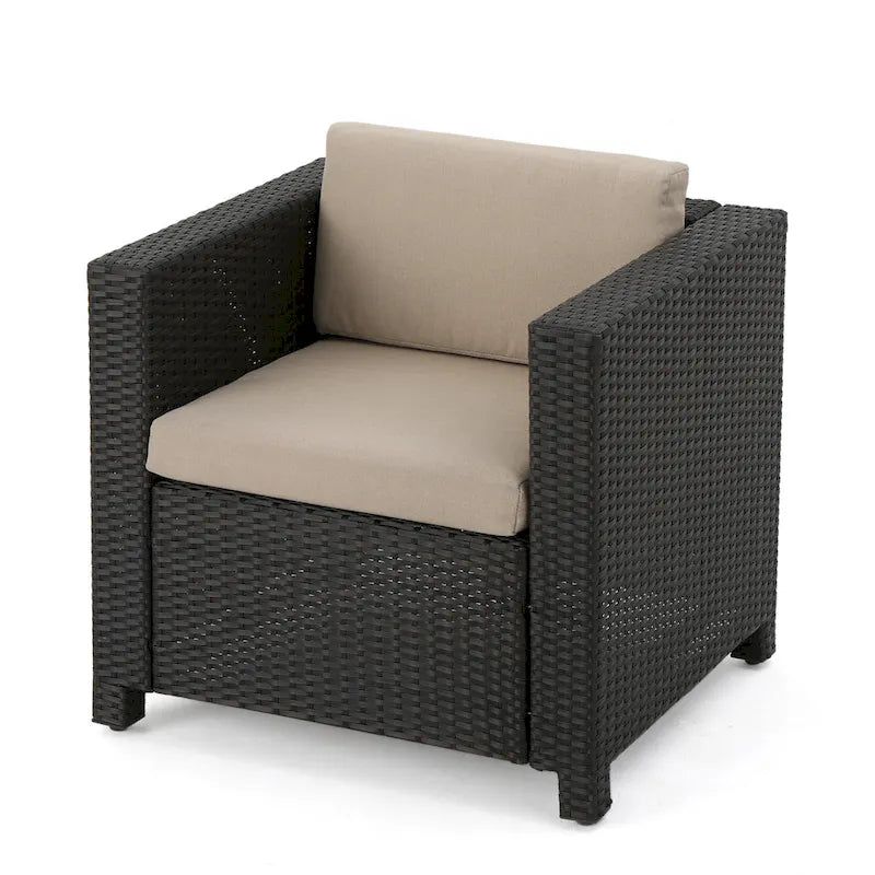 Ensemble de conversation de 5 pièces en osier/fer pour l'extérieur avec table basse par Christopher Knight Home