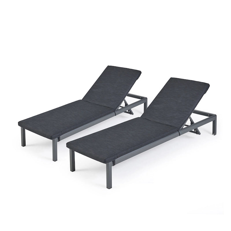 Chaises longues d'extérieur Cape Coral avec coussin (ensemble de 2) par Christopher Knight Home