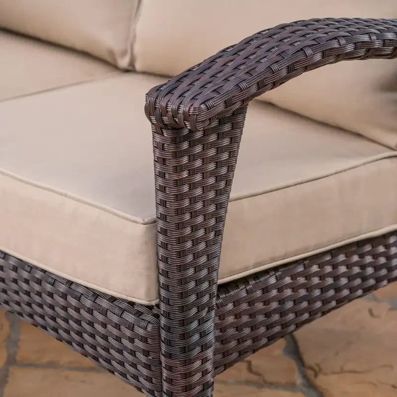 Causeuse d'extérieur en osier Honolulu avec coussins par Christopher Knight Home