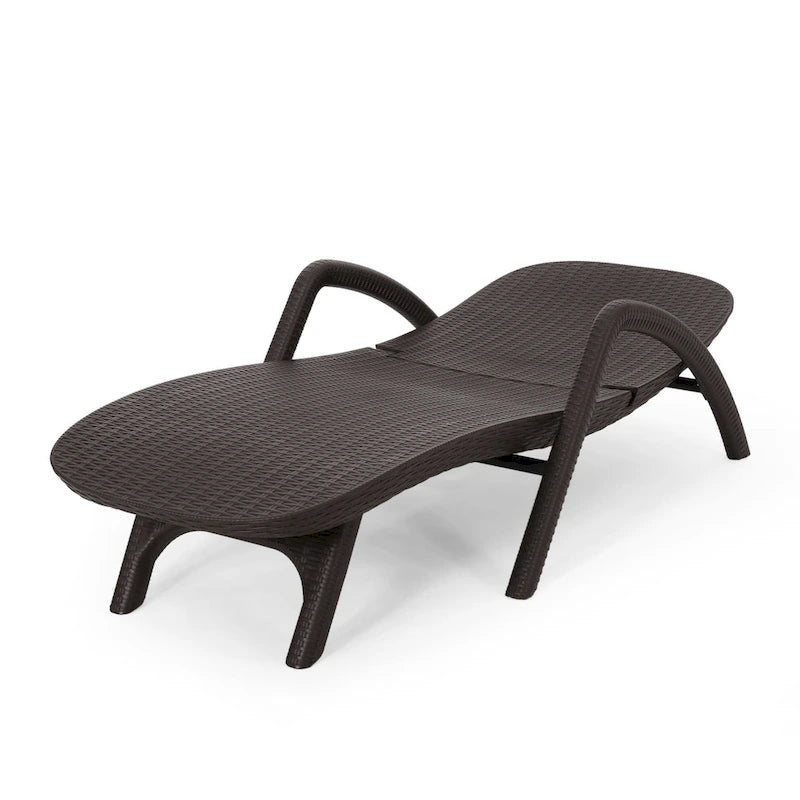 Chaises longues Waverly d'extérieur en similicuir (Lot de 2) par Christopher Knight Home - 31.50 L x 76.50 P x 21.00 H