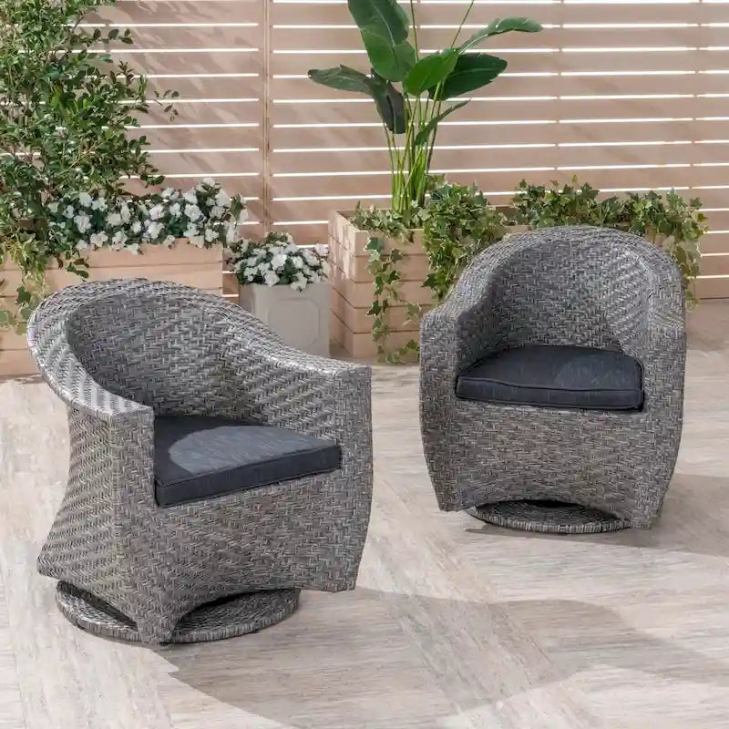 Fauteuil pivotant en osier d'extérieur Larchmont (lot de 2) par Christopher Knight Home