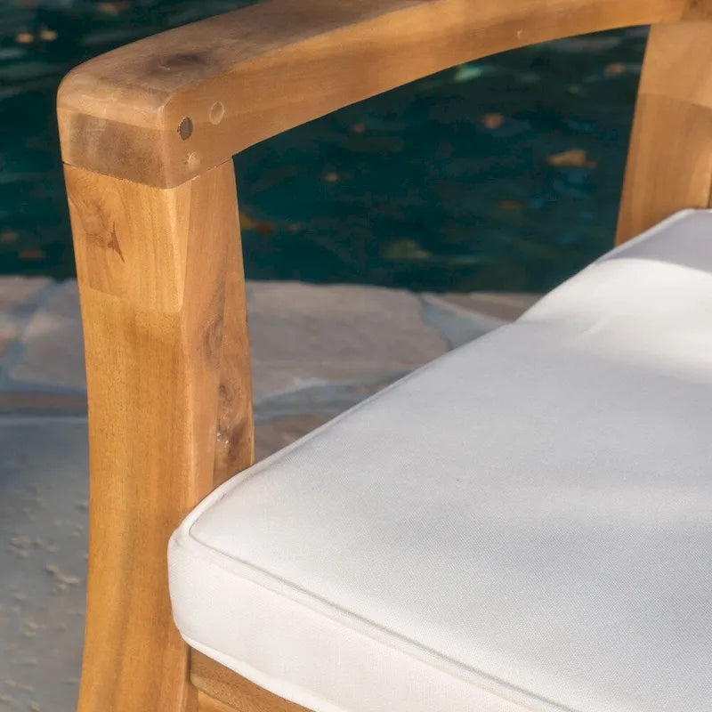 Ensemble de conversation d'extérieur 3 pièces en bois d'acacia Avalon avec table en osier en forme de sablier par Christopher Knight Home