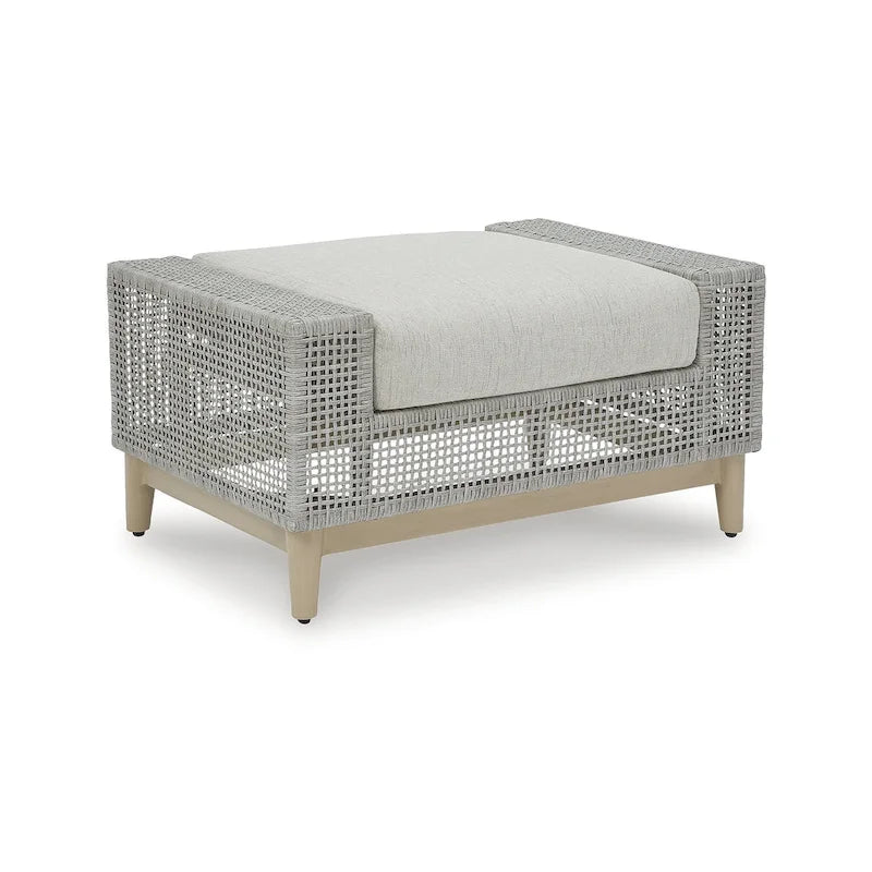 Signature Design by Ashley Pouf d'extérieur gris Seton Creek avec coussin - 35,13 L x 24,5 P x 19 H