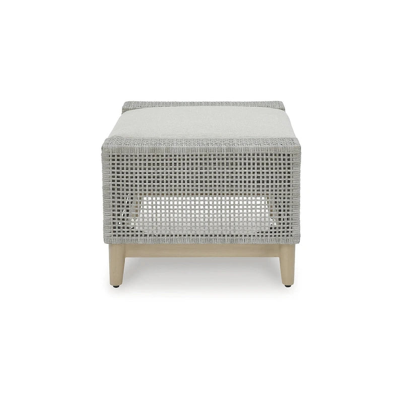 Signature Design by Ashley Pouf d'extérieur gris Seton Creek avec coussin - 35,13 L x 24,5 P x 19 H