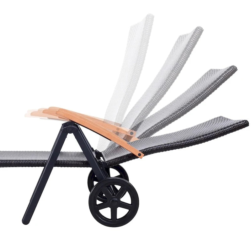 Chaise longue de patio réglable pliante en rotin pour l'extérieur