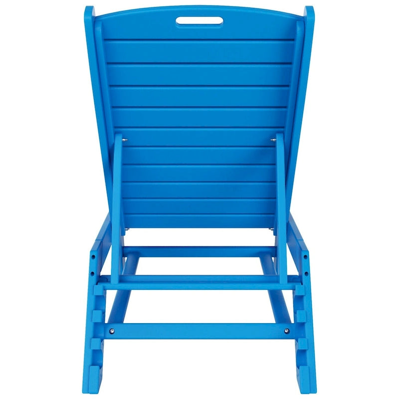 Chaises longues inclinables sans accoudoirs Polytrends Laguna en PEHD pour terrasse ou piscine, toutes saisons, avec table d'appoint (ensemble de 2 pièces)