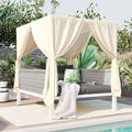 Chaise longue de jardin avec rideaux