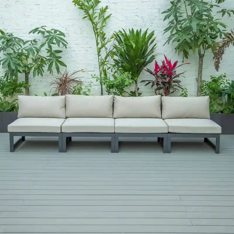 Canapé de jardin sectionnel sans accoudoirs 4 pièces LeisureMod Chelsea avec coussins pour terrasse, porche, jardin