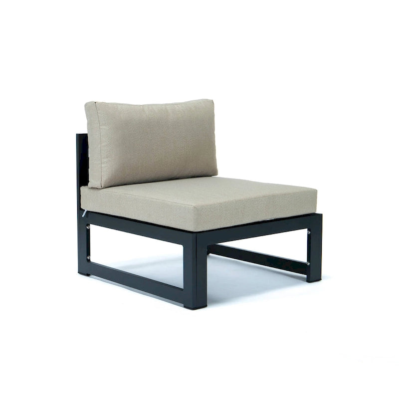 Canapé de jardin sectionnel sans accoudoirs 4 pièces LeisureMod Chelsea avec coussins pour terrasse, porche, jardin