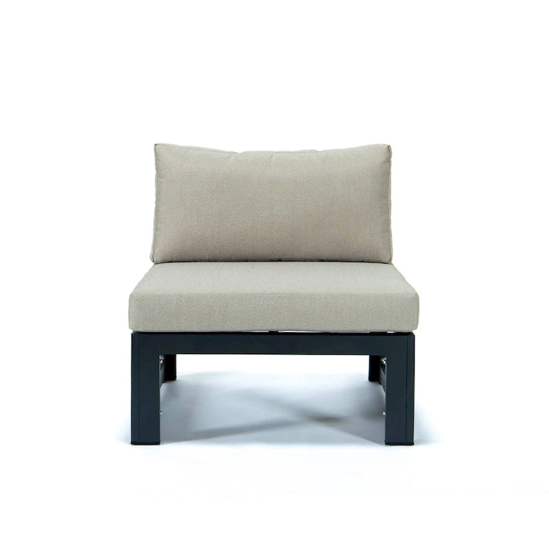 Canapé de jardin sectionnel sans accoudoirs 4 pièces LeisureMod Chelsea avec coussins pour terrasse, porche, jardin
