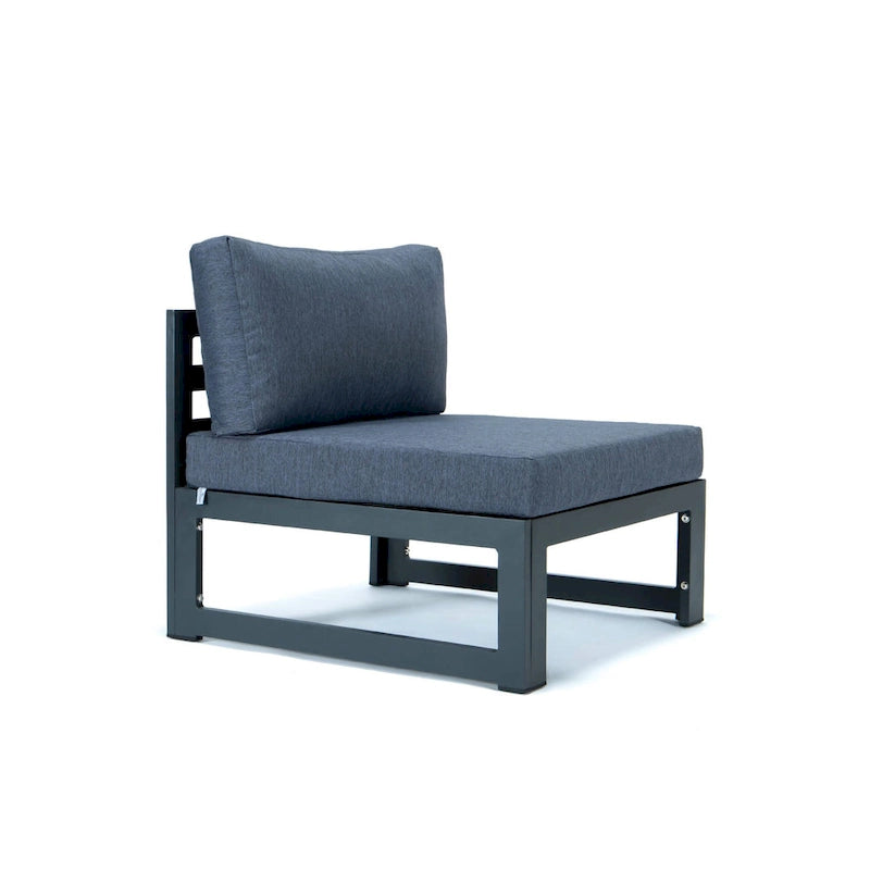 Canapé de jardin sectionnel sans accoudoirs 4 pièces LeisureMod Chelsea avec coussins pour terrasse, porche, jardin