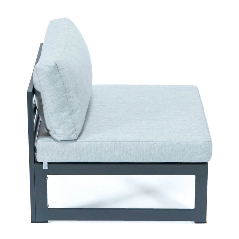 Canapé de jardin sectionnel sans accoudoirs 4 pièces LeisureMod Chelsea avec coussins pour terrasse, porche, jardin