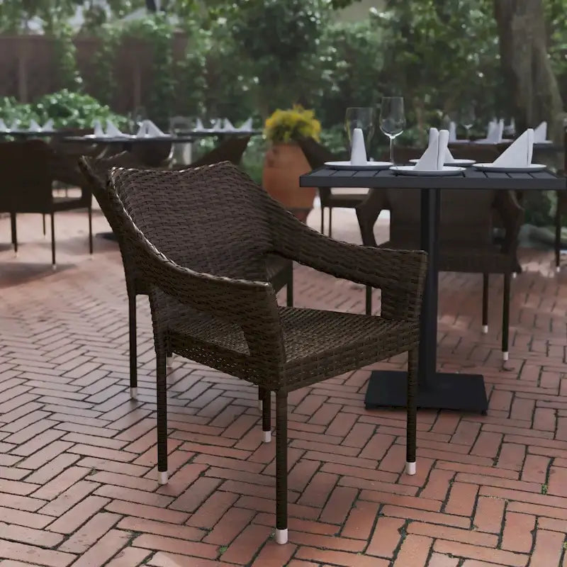 Chaises de terrasse empilables en rotin PE de qualité commerciale, toutes saisons