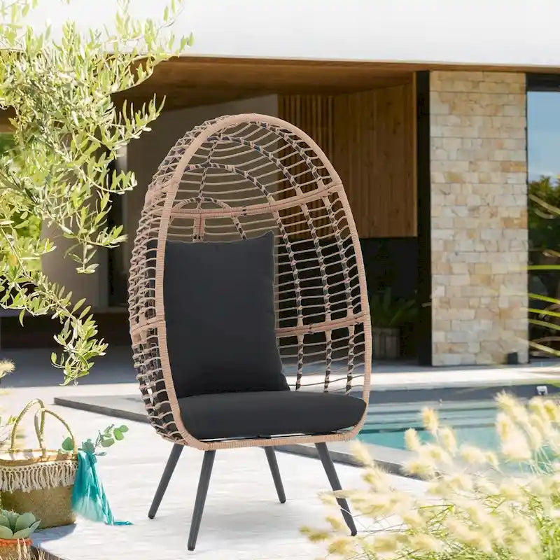 Fauteuil œuf en osier rembourré d'extérieur