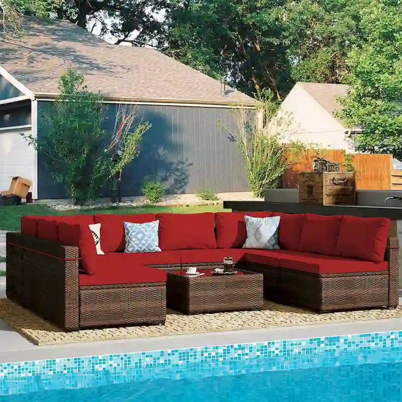 Ensemble sectionnel d'extérieur Patio Watcher en rotin 8 places avec coussins et table basse