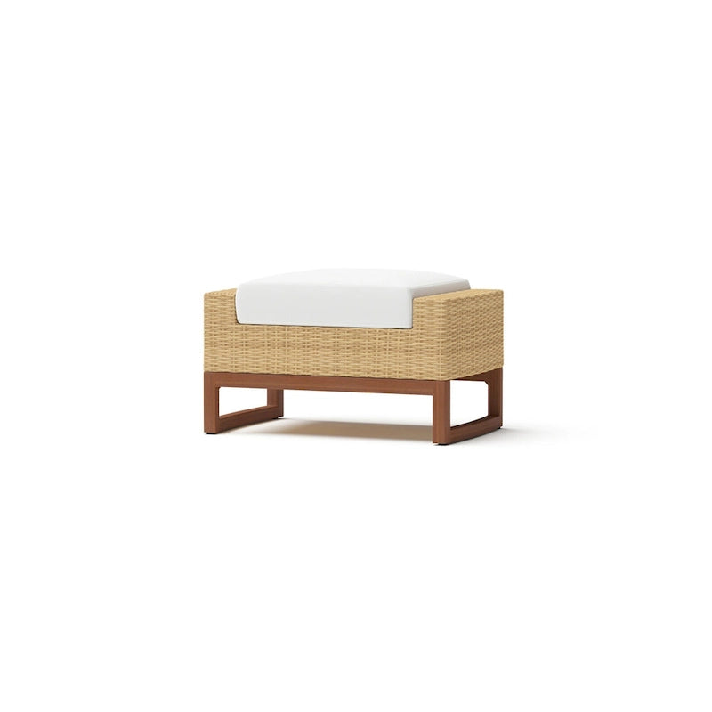 Ensemble Mili 8 pièces de canapé et fauteuils de jardin Sunbrella