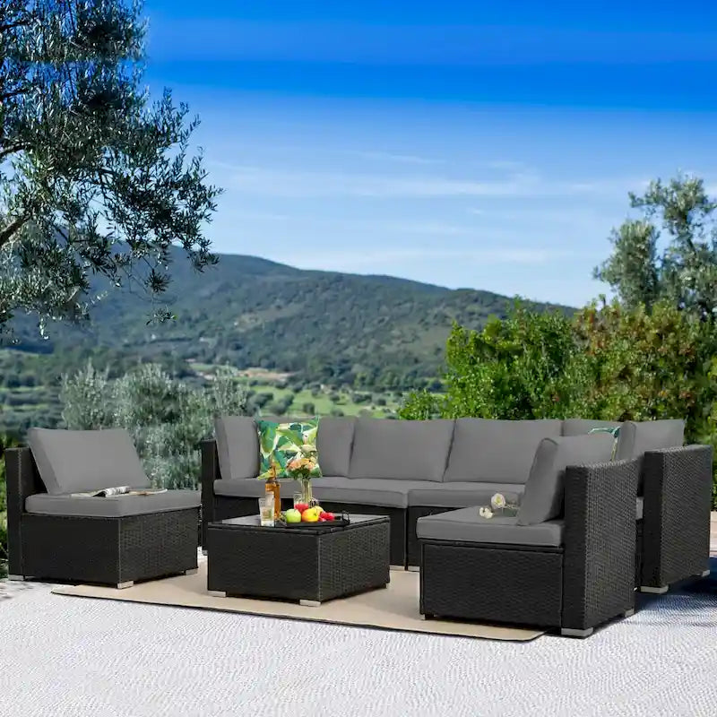 Ensemble de patio sectionnel extérieur en osier noir 7 pièces avec coussins gris et table basse