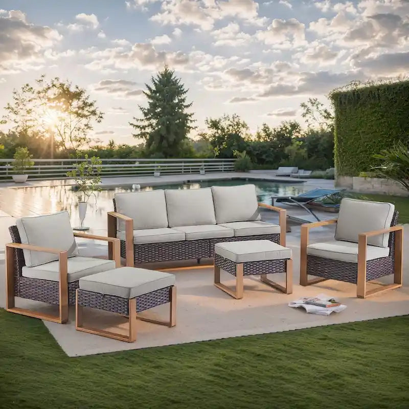Chaise de mobilier de patio Gymojoy avec ottomans en rotin