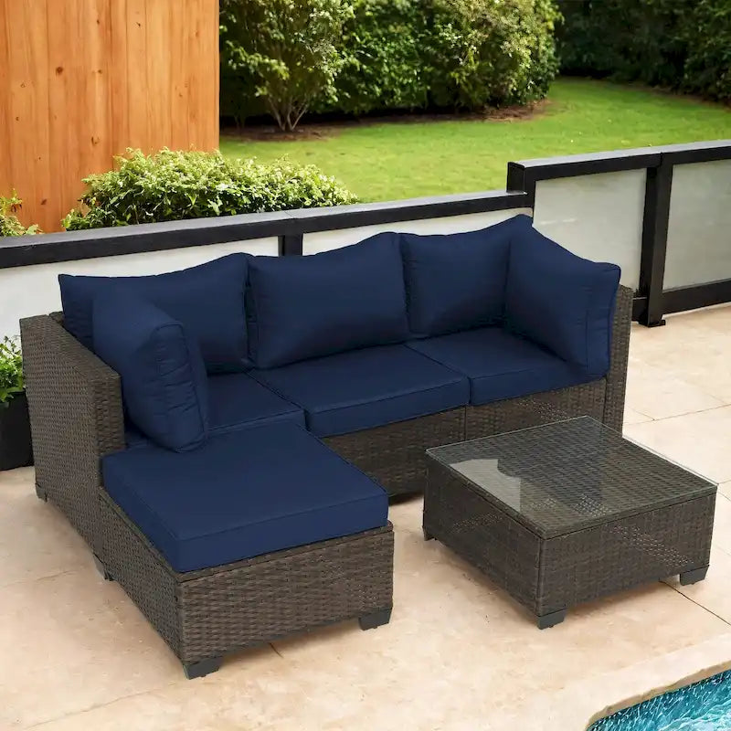 Ensemble de mobilier de jardin 5 pièces en rotin synthétique tressé à la main avec coussins et table basse
