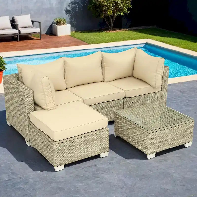 Ensemble de mobilier de jardin 5 pièces en rotin synthétique tressé à la main avec coussins et table basse