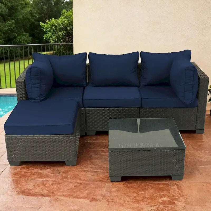 Ensemble de mobilier de jardin 5 pièces en rotin synthétique tressé à la main avec coussins et table basse
