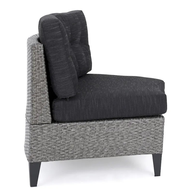 Fauteuil individuel courbé en osier d'extérieur Navagio (lot de 2) avec coussins de Christopher Knight Home