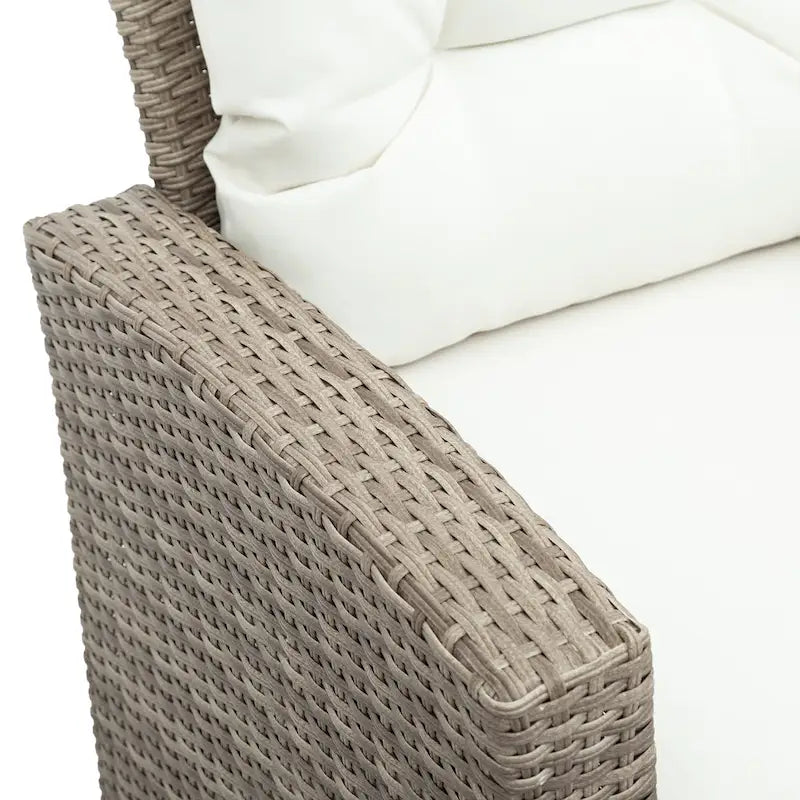 Ensemble de canapé en rotin tressé d'extérieur avec table basse et sièges de patio